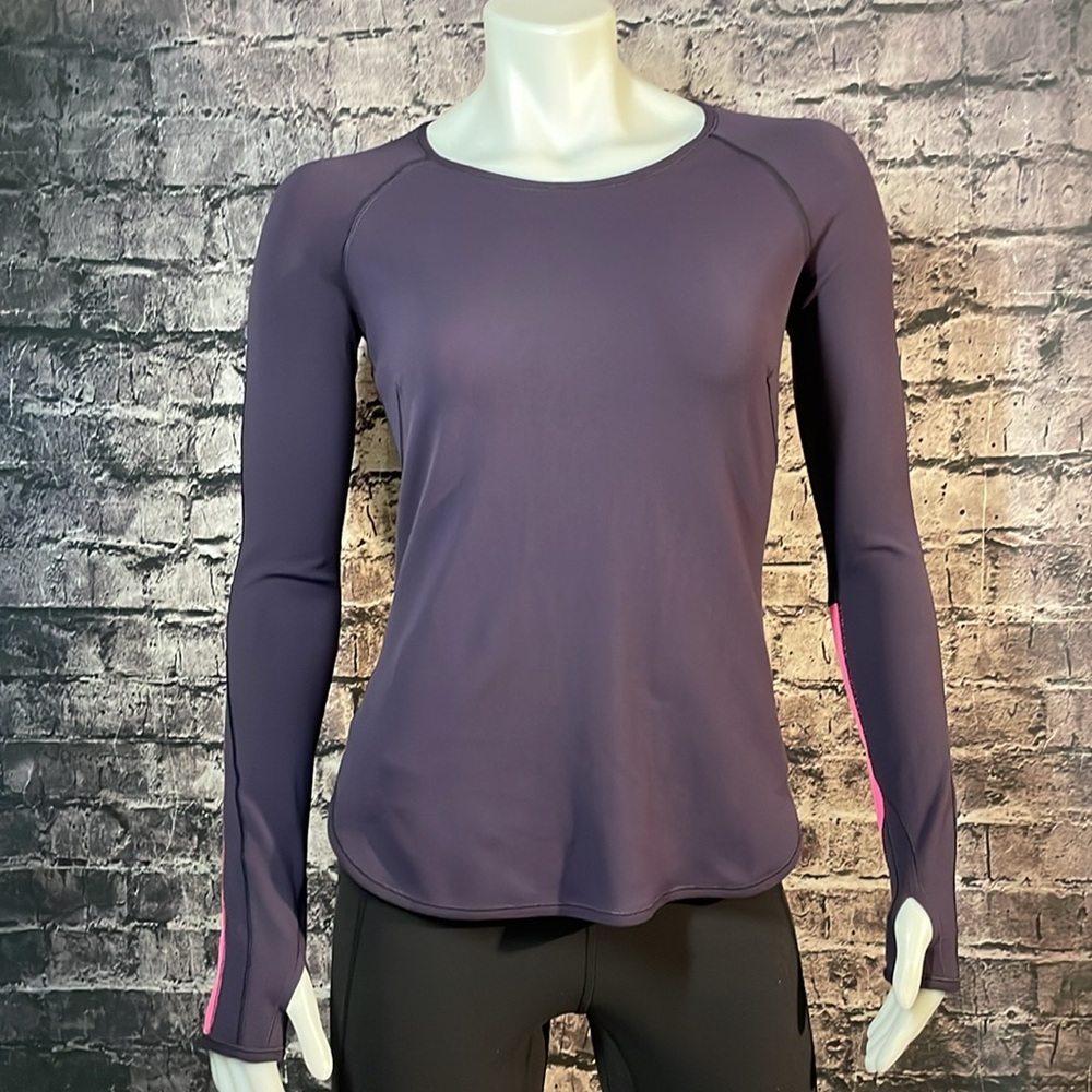 Lululemon Runder Under Long Sleeve Reversible - Picture 6 of 13